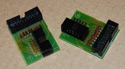 Tapis contact : cartes p&eacute;riph&eacute;riques g&eacute;rant 8 dalles capteurs.